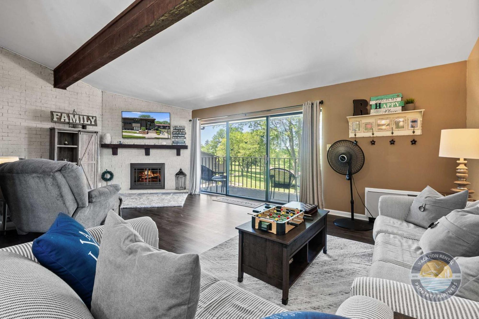 New Lake Como Condo With Lake Views Lake Geneva Ngoại thất bức ảnh